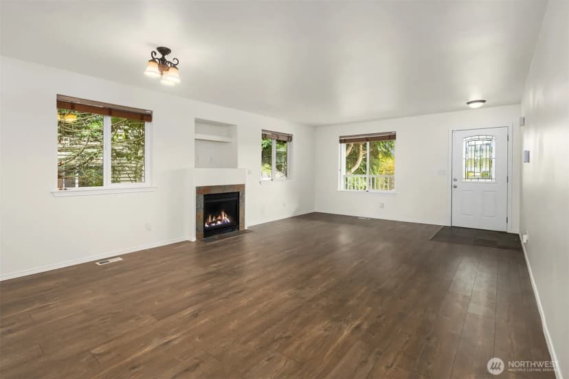 Property photo for 850 Village Way, Monroe photo 4