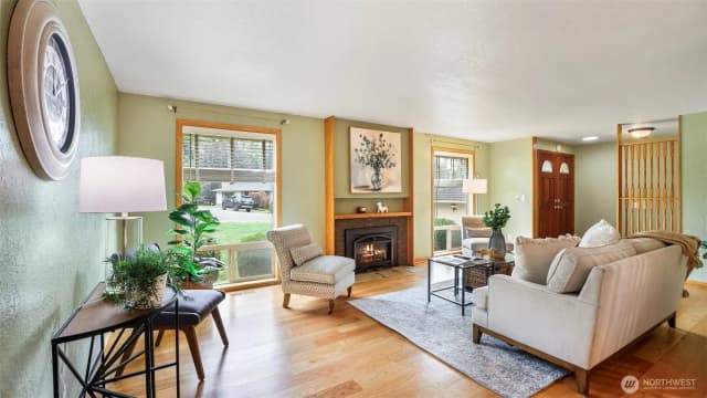 Property photo for 15534 Se 169th Street, Renton photo 3