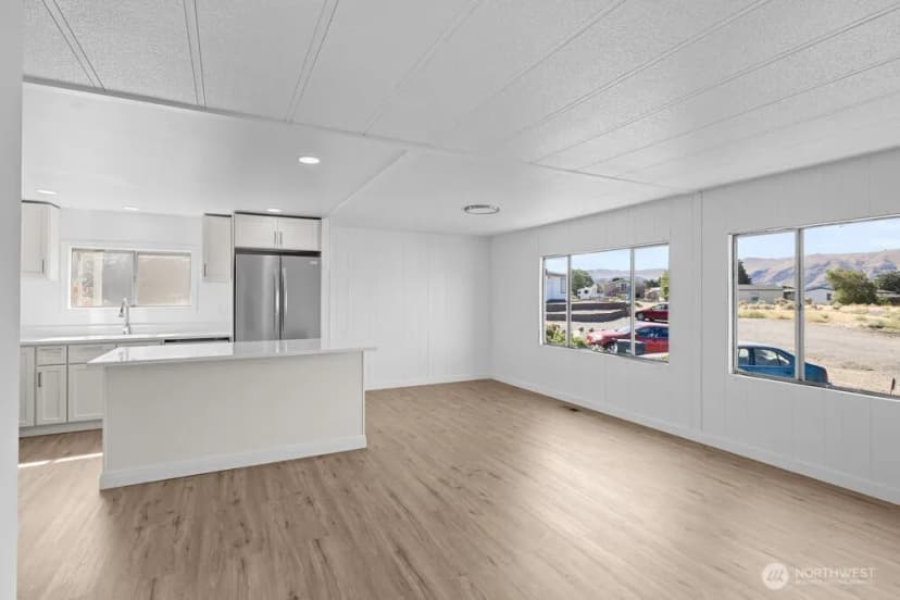 Property photo for 308 Spring Circle Sw, Mattawa photo 6