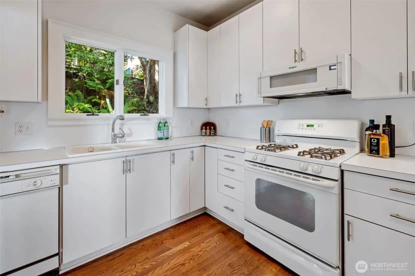Property photo for 3112 S Lane Street, Seattle photo 16