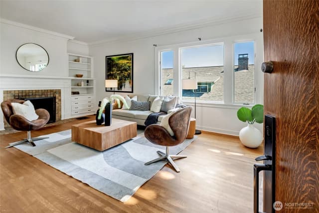 Property photo for 3112 S Lane Street, Seattle photo 3