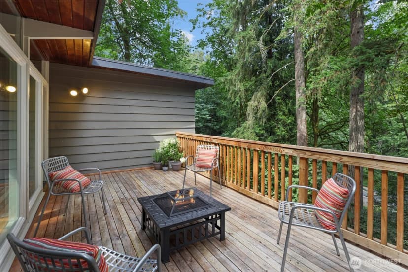 Property photo for 2870 Ne 183rd Street, Lake Forest Park photo 7