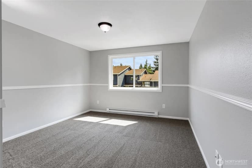 Property photo for 25021 144th Place Se, Kent photo 11