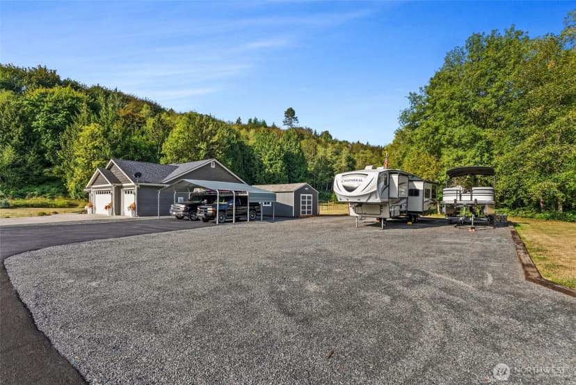 Property photo for 312 Blanchard Road, Centralia photo 4