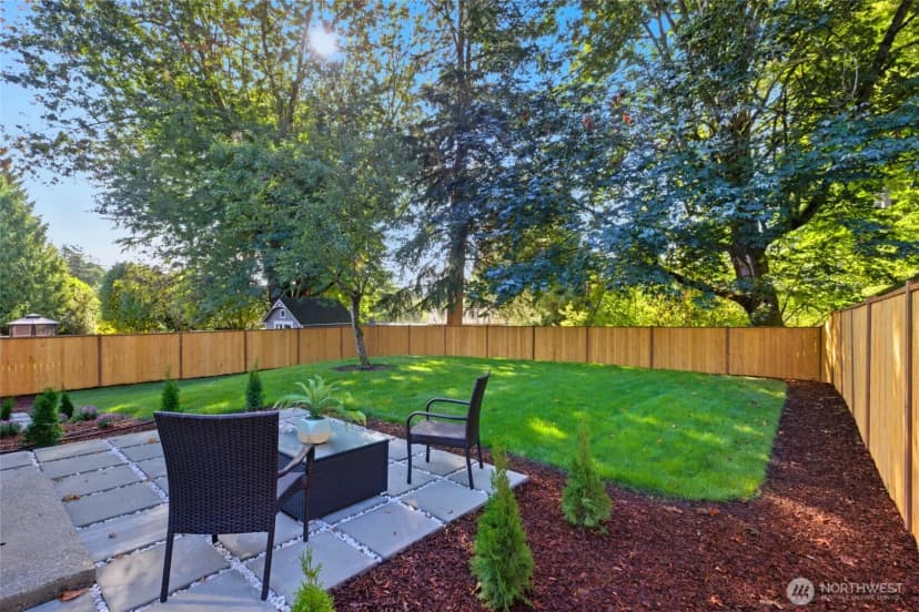 Property photo for 9419 Ne 126th Place, Kirkland photo 32