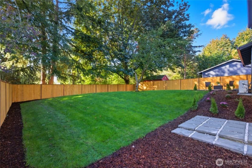 Property photo for 9419 Ne 126th Place, Kirkland photo 35