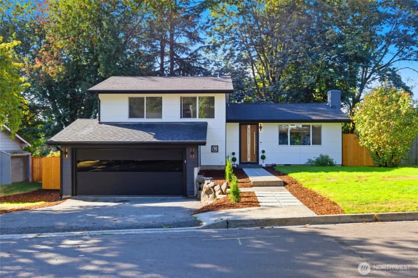 Property photo for 9419 Ne 126th Place, Kirkland photo 2