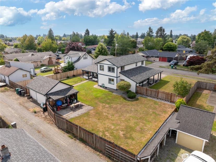 Property photo for 1841 Pioneer Street, Enumclaw photo 32