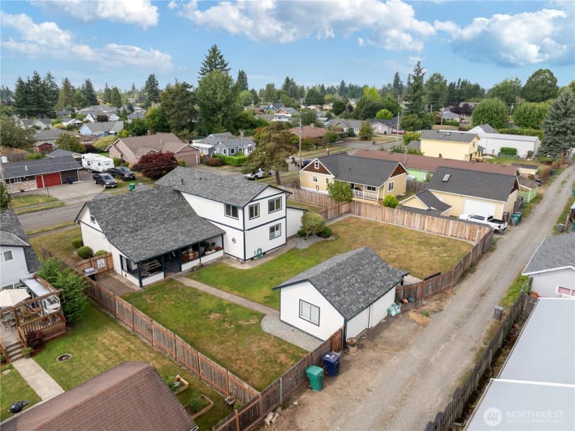 Property photo for 1841 Pioneer Street, Enumclaw photo 36