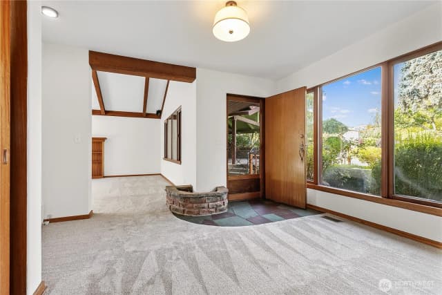 Property photo for 105 Hillcrest Drive, Selah photo 4