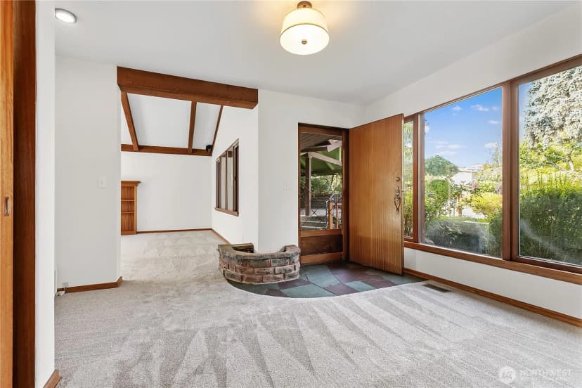 Property photo for 105 Hillcrest Drive, Selah photo 4