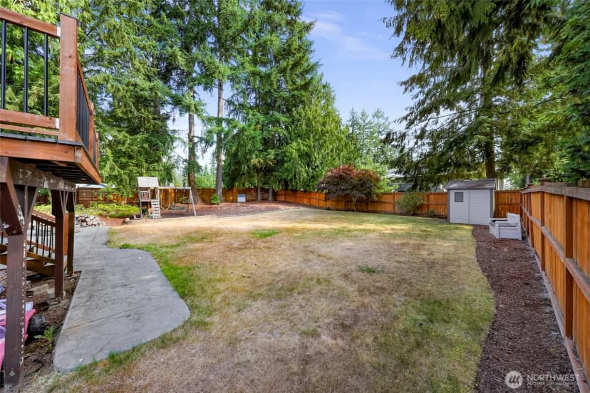 Property photo for 11001 31st Avenue Se, Everett photo 33