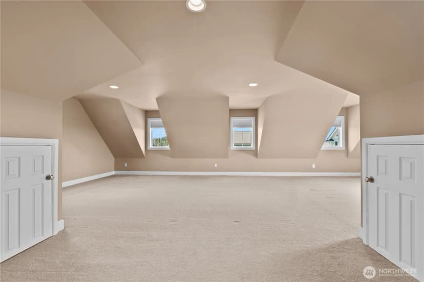 Property photo for 14360 Roadrunner Lane, Burlington photo 28