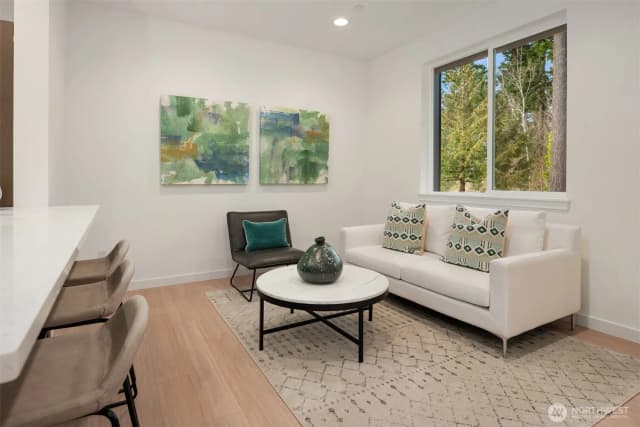 Property photo for 1240 Sw 124th Street #1b, Burien photo 4