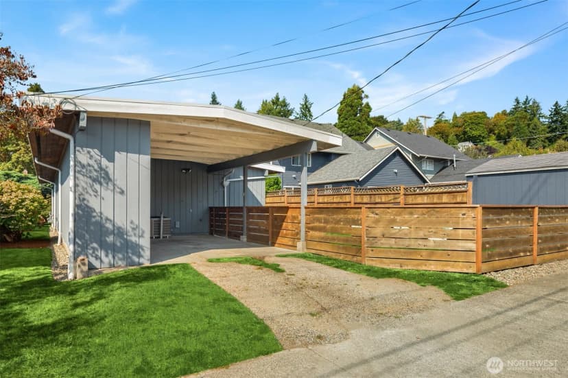 Property photo for 4714 50th Avenue Sw, Seattle photo 26