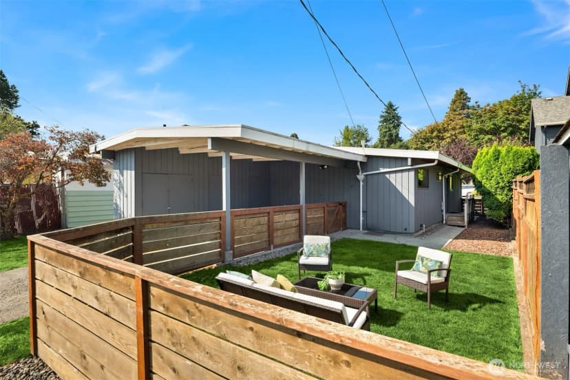 Property photo for 4714 50th Avenue Sw, Seattle photo 25