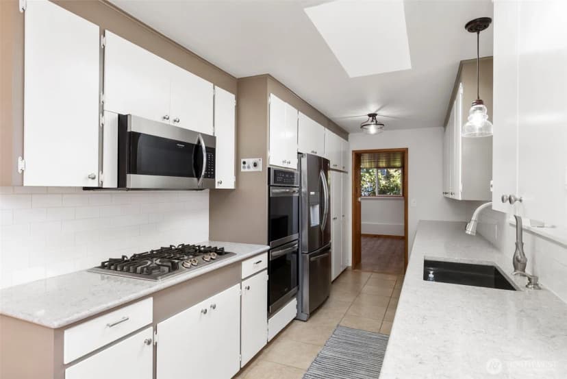 Property photo for 1413 Lindberg Place, Bremerton photo 11