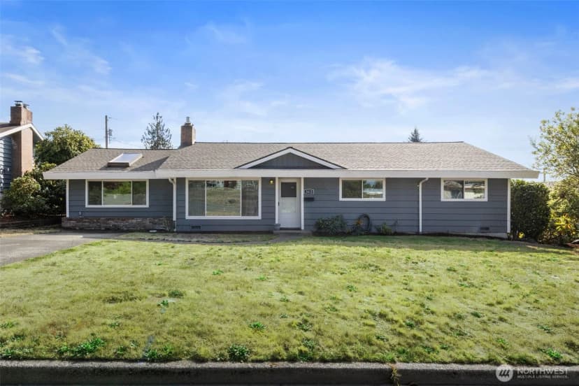 Property photo for 1413 Lindberg Place, Bremerton photo 2