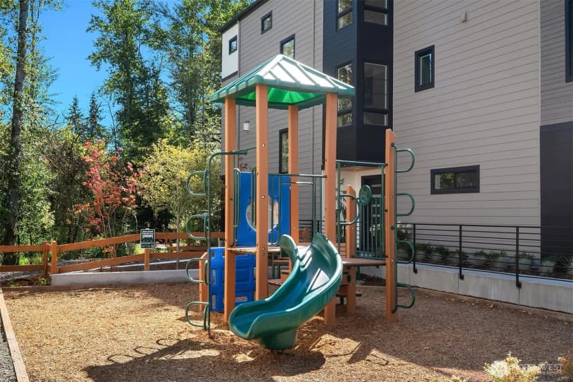 Property photo for 14826 Site 1 Ne 2nd Court, Bellevue photo 16