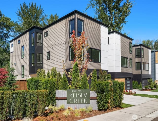 Property photo for 14826 Site 1 Ne 2nd Court, Bellevue
