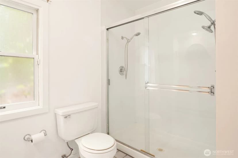 Property photo for 512 Williams Avenue N, Renton photo 15