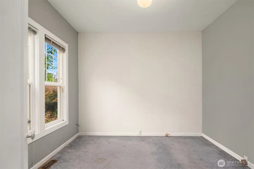 Property photo for 512 Williams Avenue N, Renton photo 13