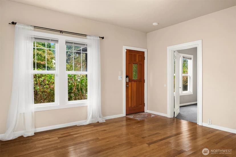 Property photo for 512 Williams Avenue N, Renton photo 5