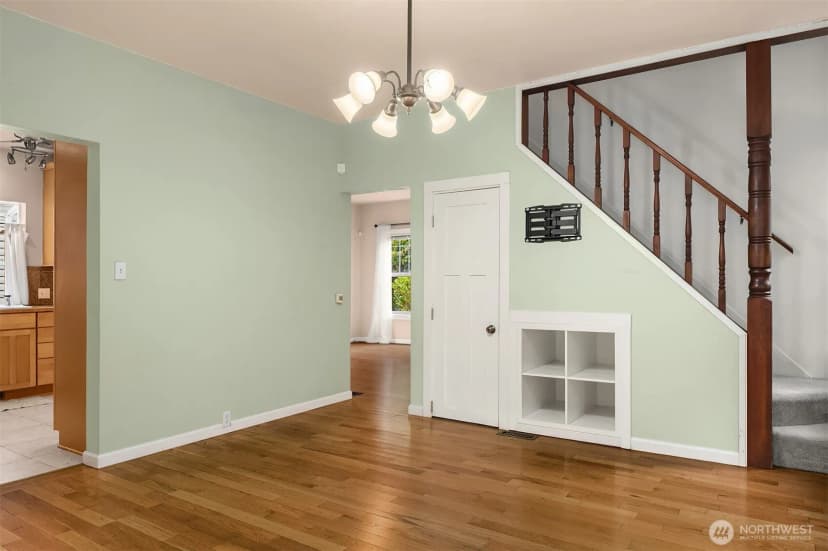 Property photo for 512 Williams Avenue N, Renton photo 11