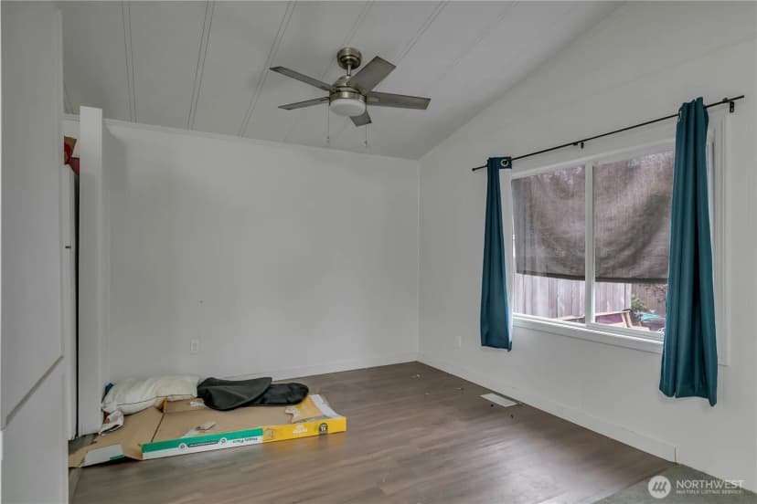 Property photo for 6703 5th Court Se, Lacey photo 15