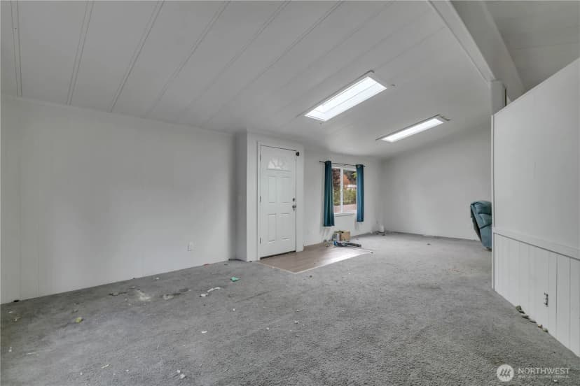 Property photo for 6703 5th Court Se, Lacey photo 3