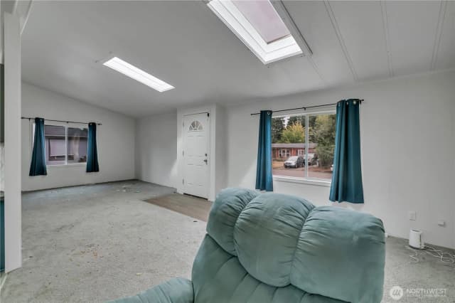 Property photo for 6703 5th Court Se, Lacey photo 5