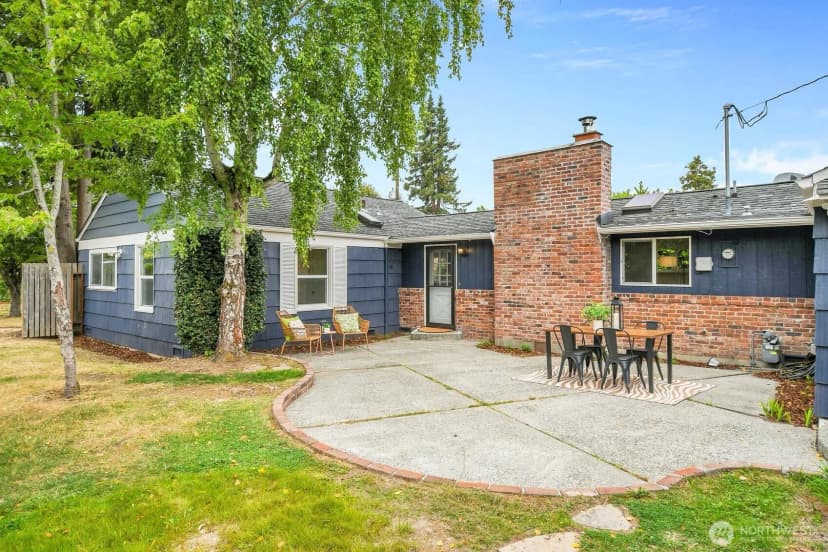 Property photo for 10062 61st Avenue S, Seattle photo 18