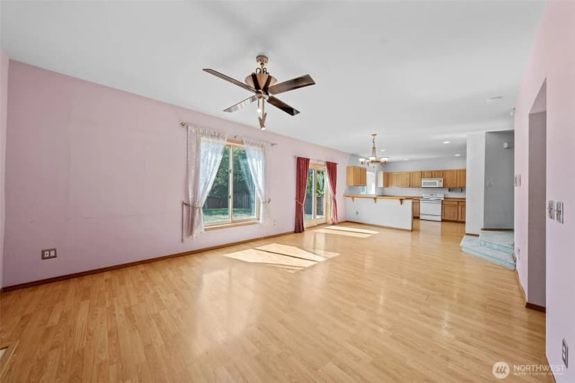 Property photo for 3318 48th Street Ne, Tacoma photo 7