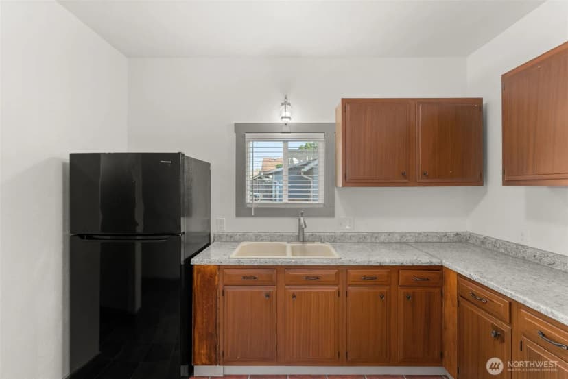 Property photo for 625 S Gold Street, Centralia photo 11