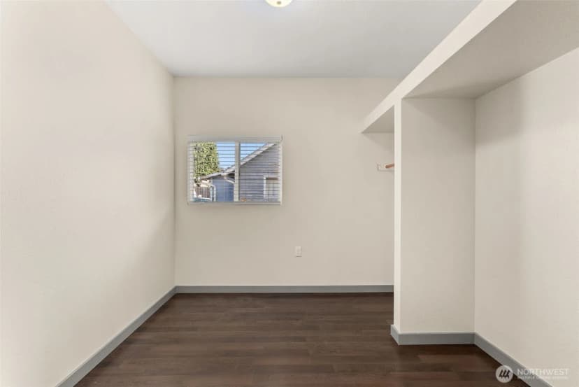 Property photo for 625 S Gold Street, Centralia photo 18