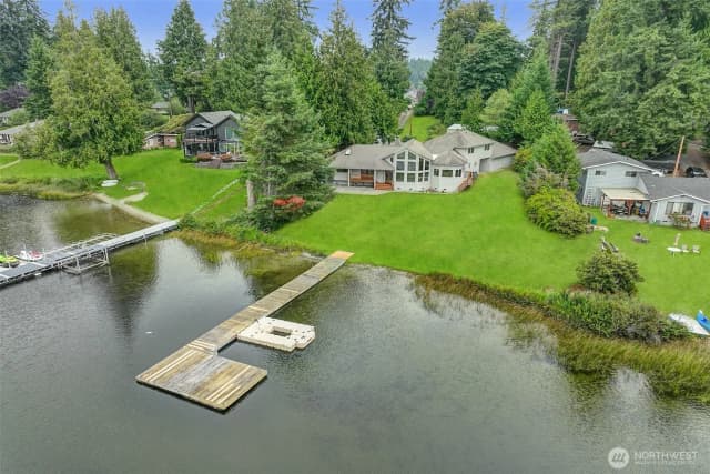 Property photo for 14430 W Lake Goodwin Road, Stanwood photo 4