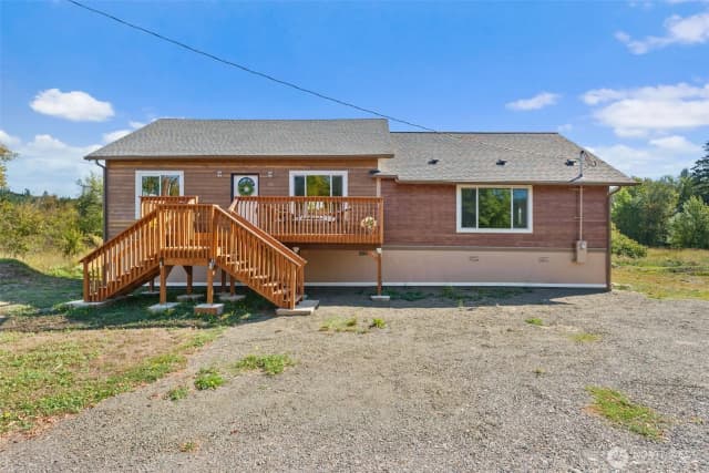 Property photo for 300 Lincoln Creek Road, Centralia