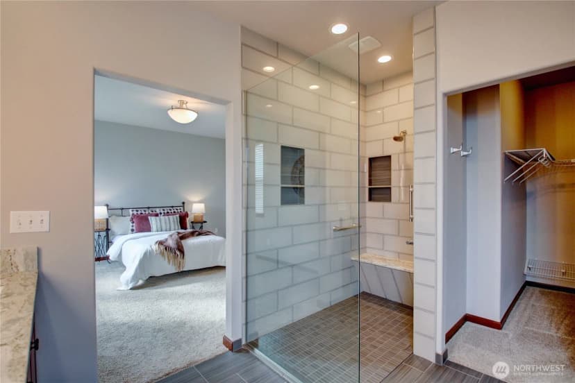 Property photo for 4228 Sunray Court, Mount Vernon photo 16