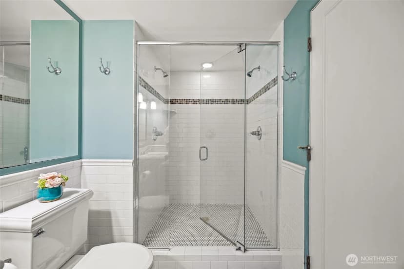 Property photo for 6058 31st Avenue Ne, Seattle photo 24