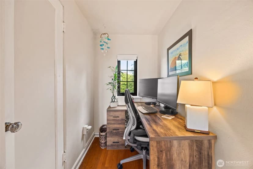 Property photo for 6058 31st Avenue Ne, Seattle photo 19