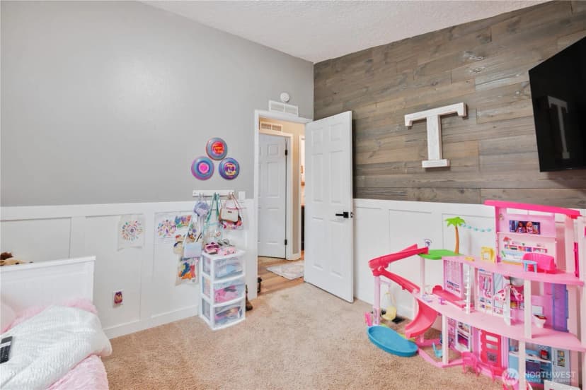 Property photo for 552 Ne North Street, Castle Rock photo 18