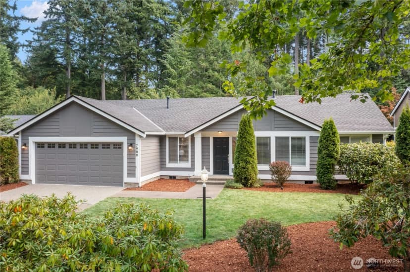 Property photo for 7909 71st Avenue Nw, Gig Harbor photo 2