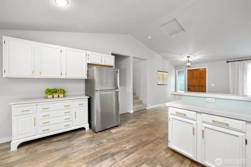Property photo for 3730 Spring Coulee Road, Bellingham photo 9