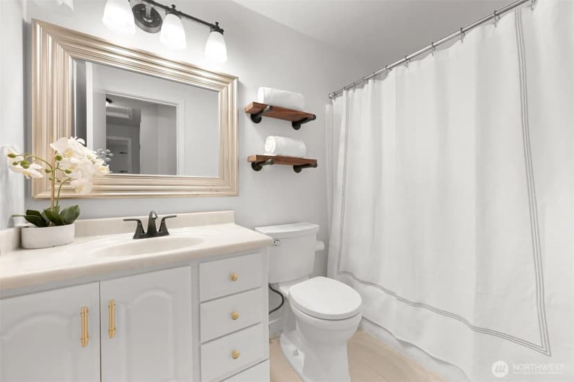 Property photo for 3730 Spring Coulee Road, Bellingham photo 21