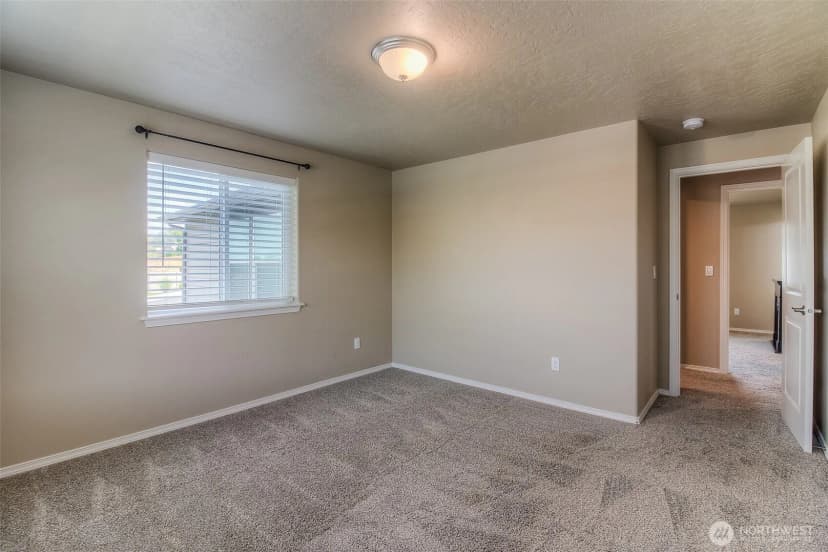 Property photo for 310 S 12th Street, Selah photo 27