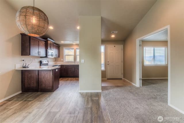 Property photo for 310 S 12th Street, Selah photo 3