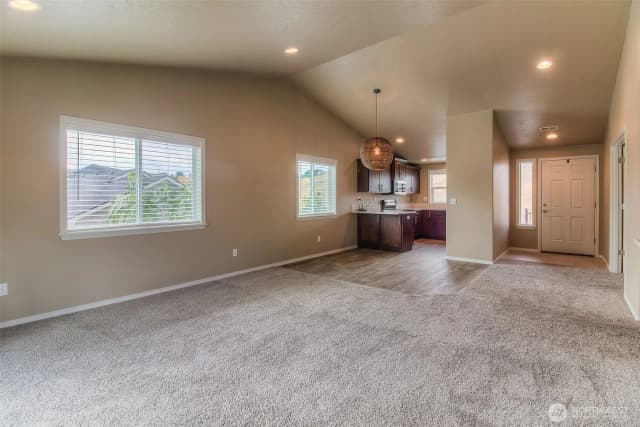 Property photo for 310 S 12th Street, Selah photo 4