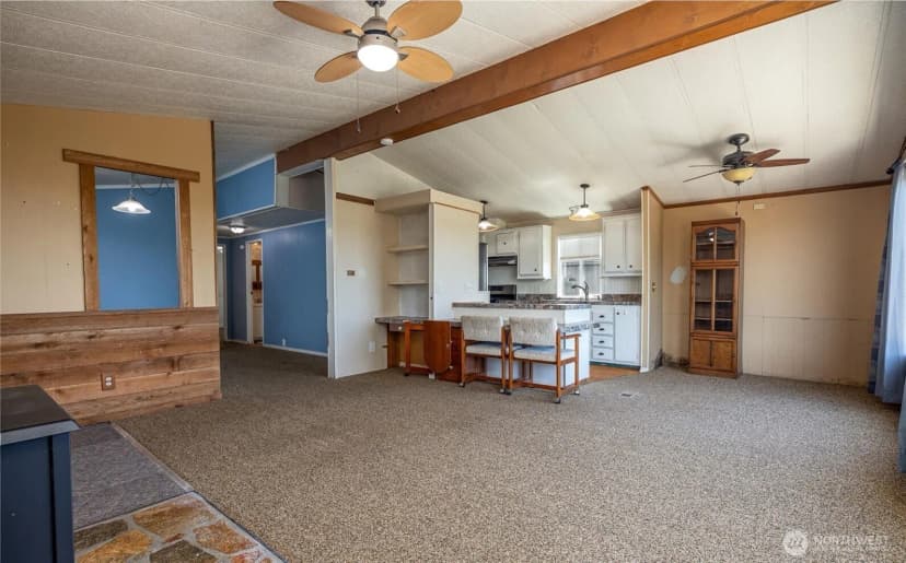 Property photo for 7515 Sunset Drive, Blaine photo 6
