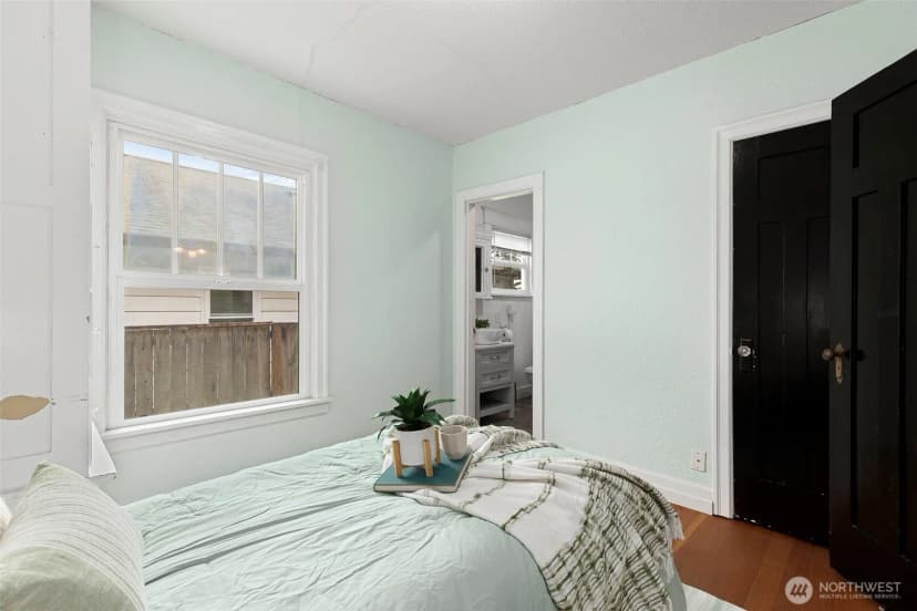 Property photo for 1400 4th Street, Bremerton photo 19