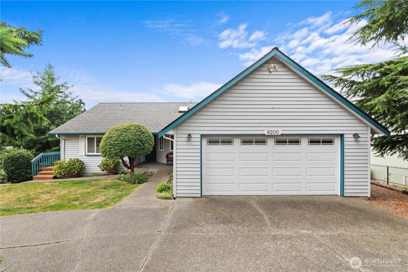 Property photo for 8200 Hennings Drive, Stanwood photo 2